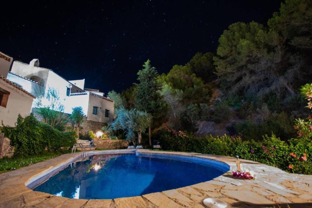 Casa Rosa, Con Encanto Y Piscina Climatizada Фрихилиана Экстерьер фото